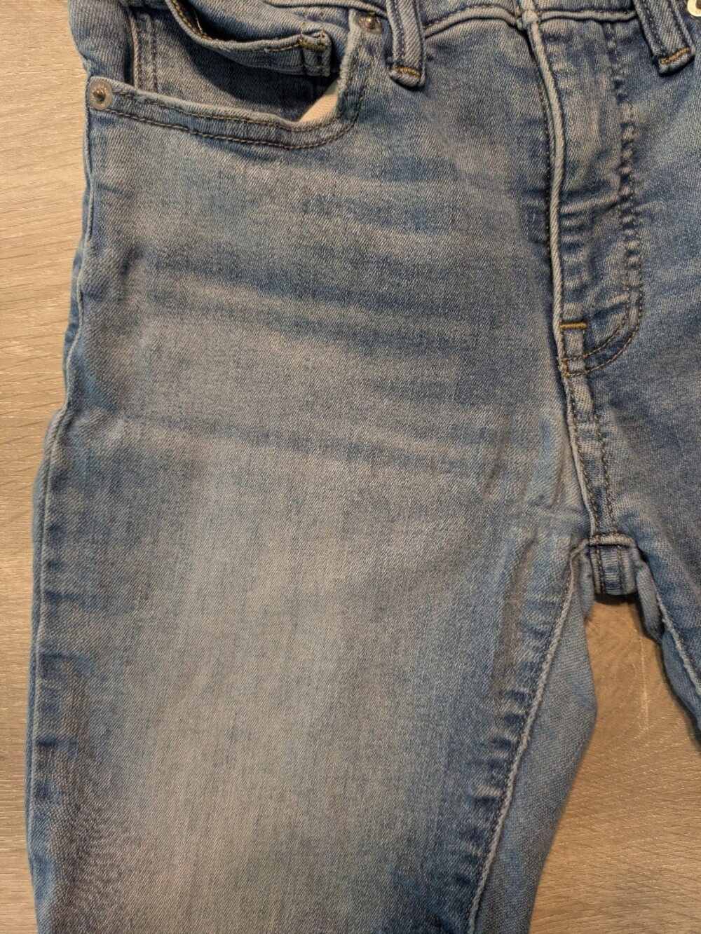 Lucky Brand Light Blue Mid Rise Denim Jeans - Picture 3 of 6